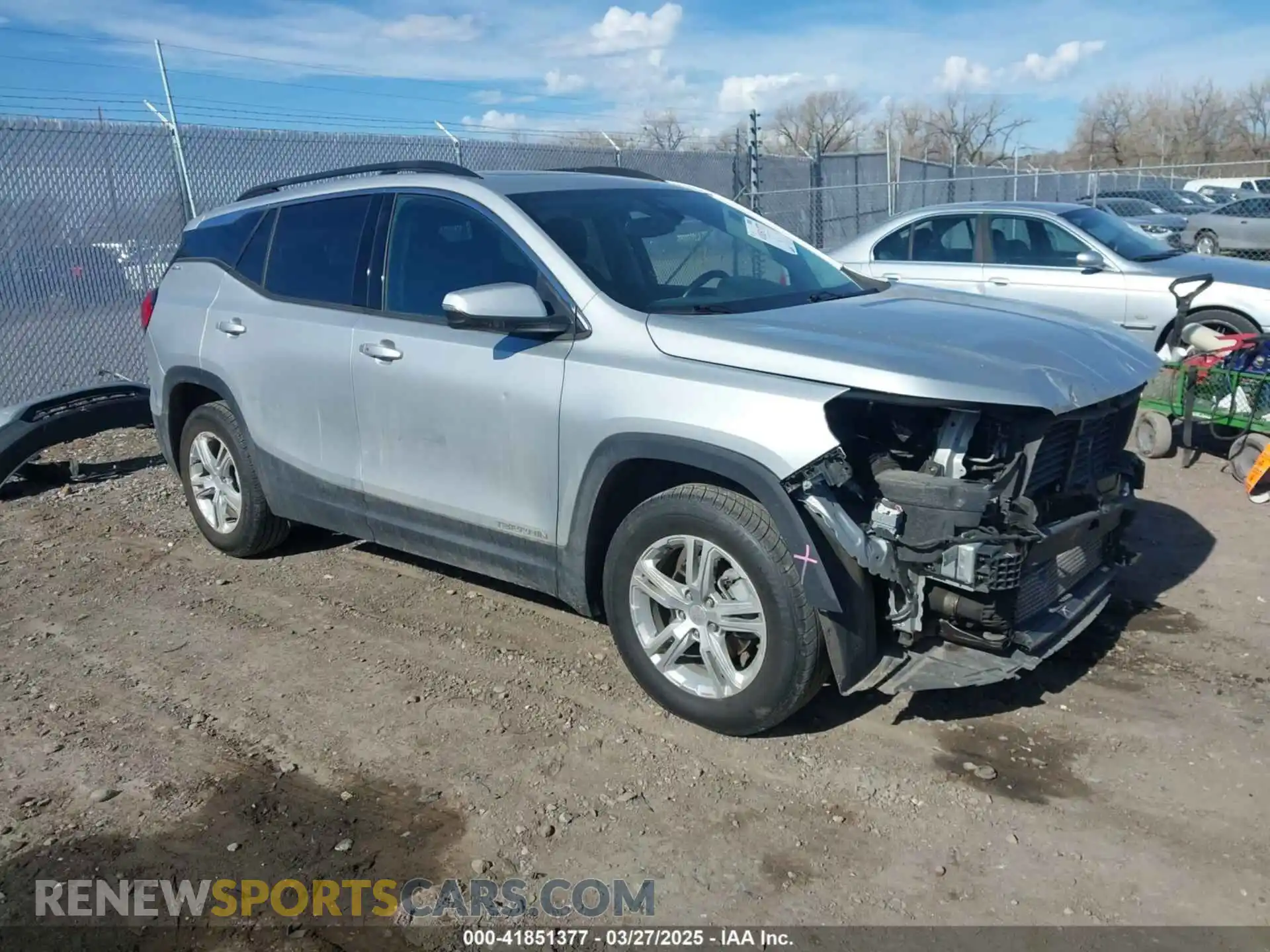1 Фотография поврежденного автомобиля 3GKALTEV8LL165243 GMC TERRAIN 2020