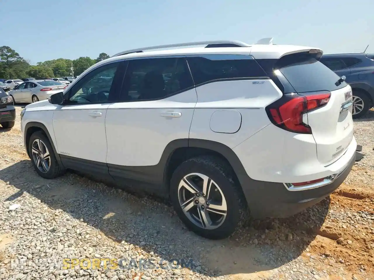 2 Photograph of a damaged car 3GKALVEV4LL122837 GMC TERRAIN 2020