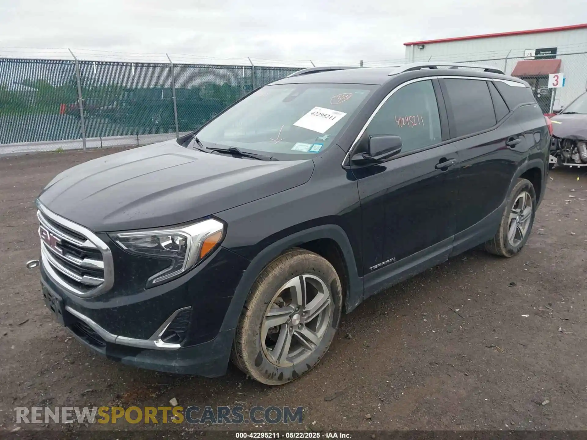 2 Photograph of a damaged car 3GKALVEVXLL116640 GMC TERRAIN 2020