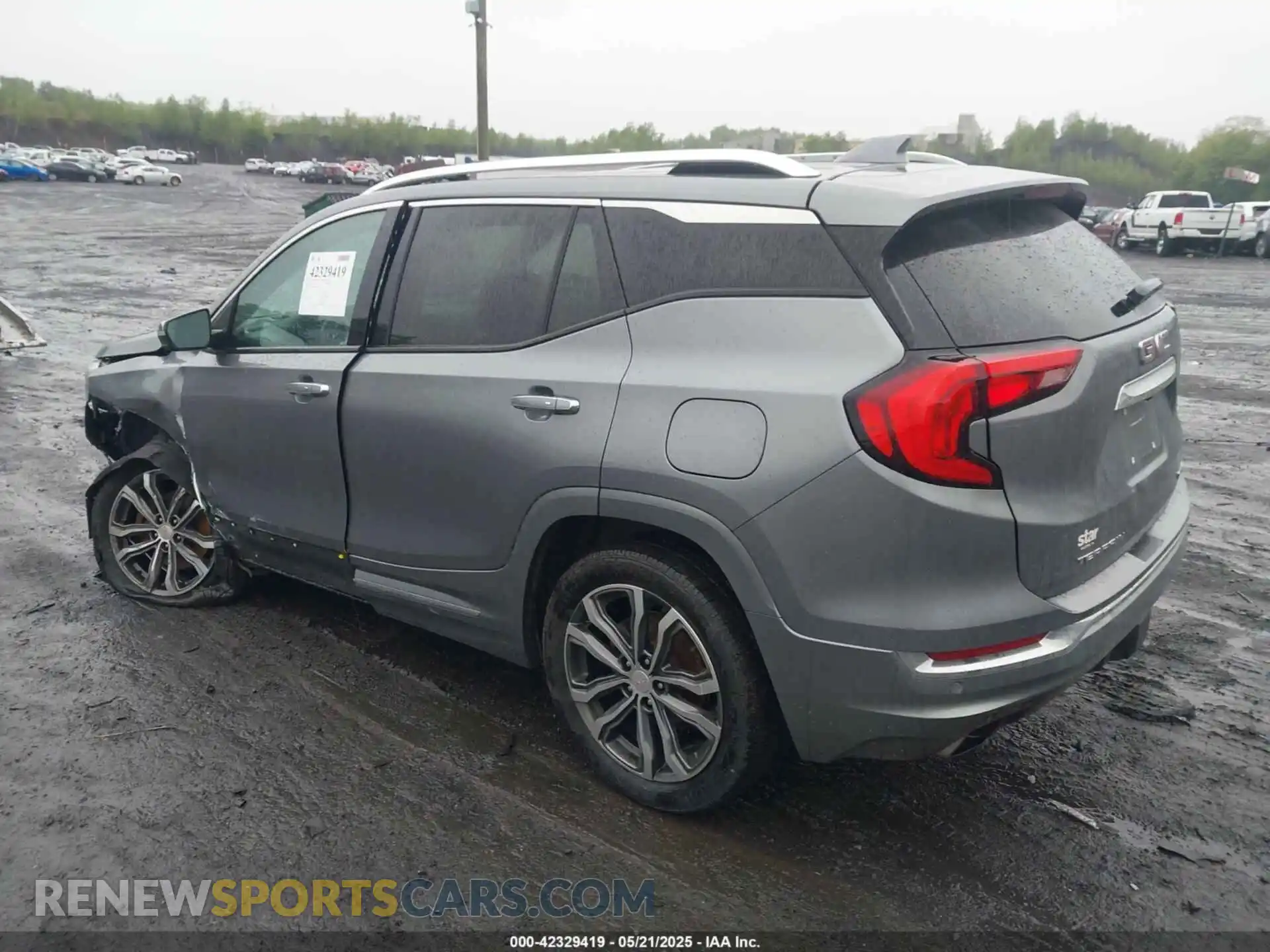 3 Photograph of a damaged car 3GKALXEX3LL183920 GMC TERRAIN 2020