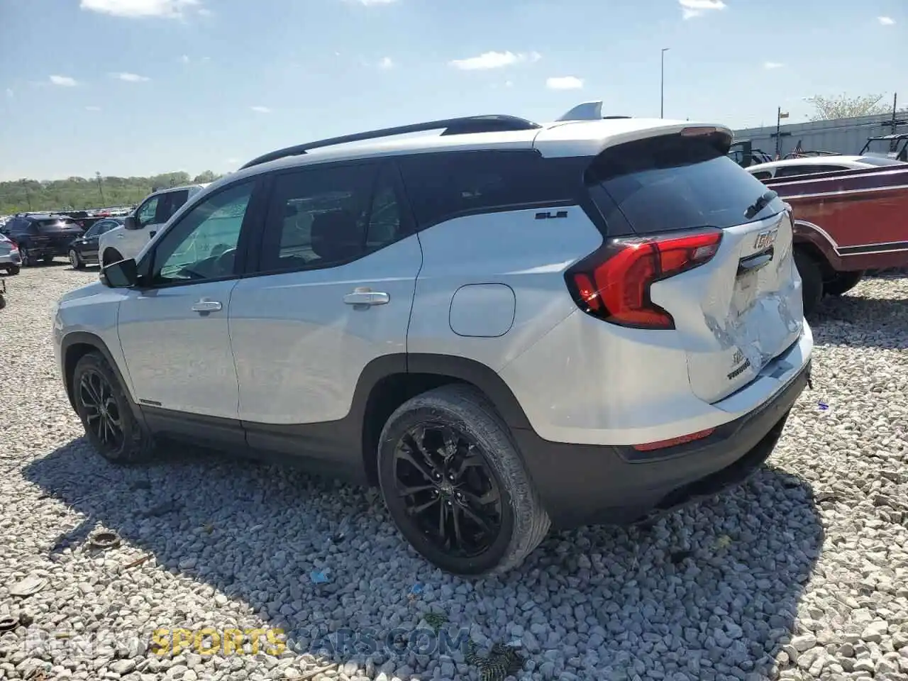 2 Photograph of a damaged car 3GKALMEV0ML356825 GMC TERRAIN 2021