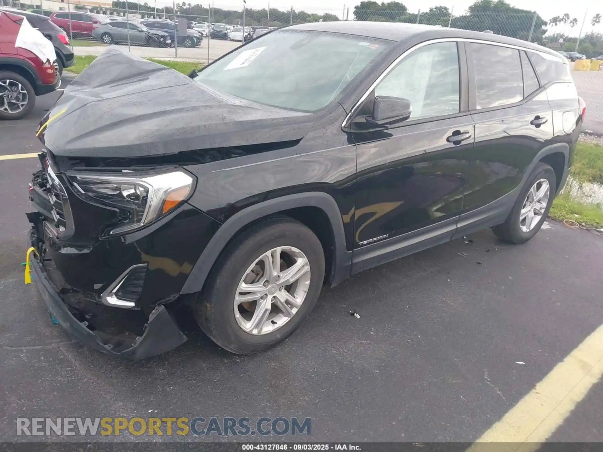 2 Photograph of a damaged car 3GKALMEV3ML337170 GMC TERRAIN 2021