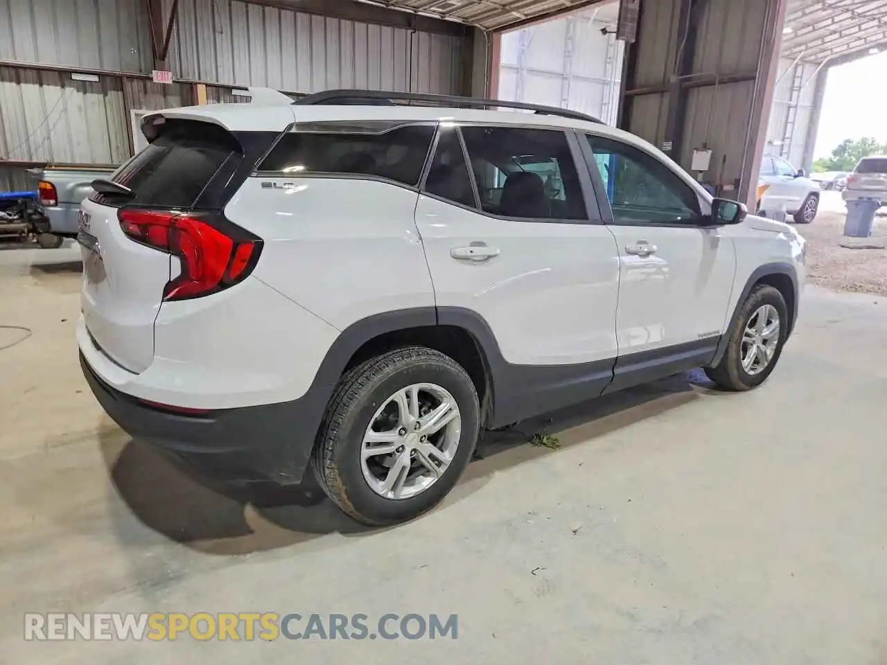 3 Фотография поврежденного автомобиля 3GKALMEV4ML346251 GMC TERRAIN 2021