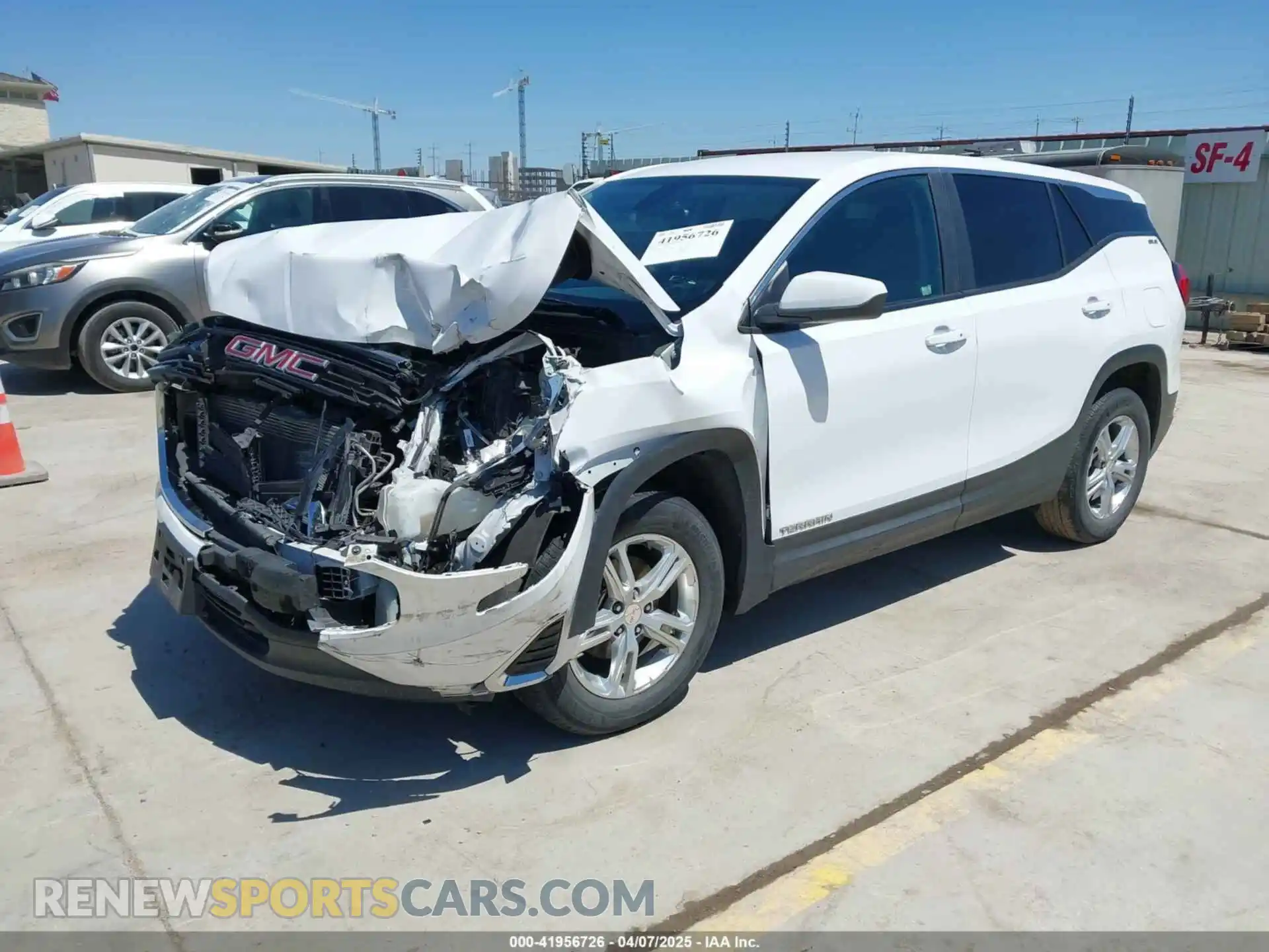 2 Photograph of a damaged car 3GKALMEV5ML305496 GMC TERRAIN 2021