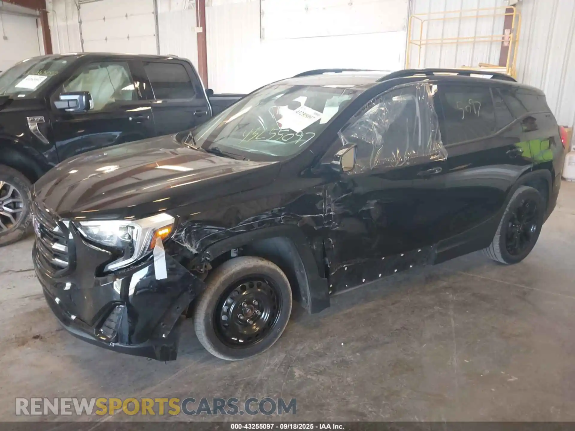 2 Photograph of a damaged car 3GKALMEV5ML336926 GMC TERRAIN 2021