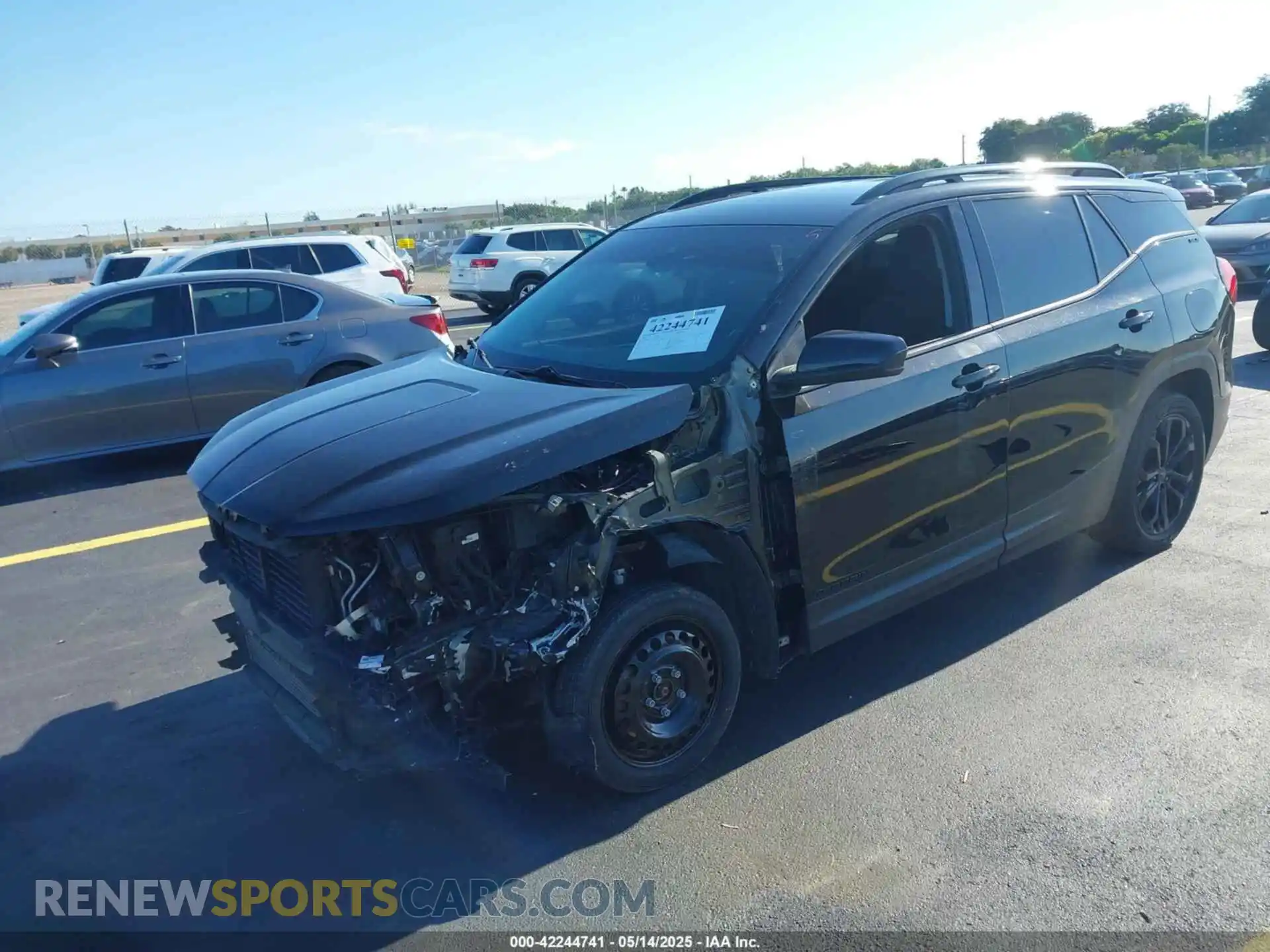 2 Photograph of a damaged car 3GKALMEV7ML320792 GMC TERRAIN 2021