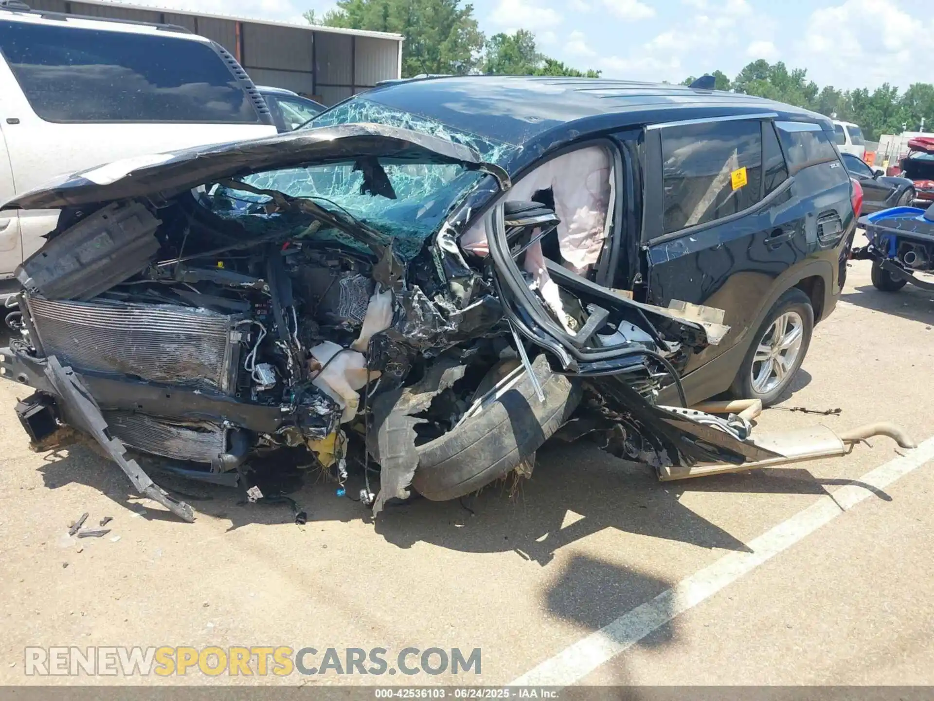 2 Photograph of a damaged car 3GKALMEV7ML322963 GMC TERRAIN 2021