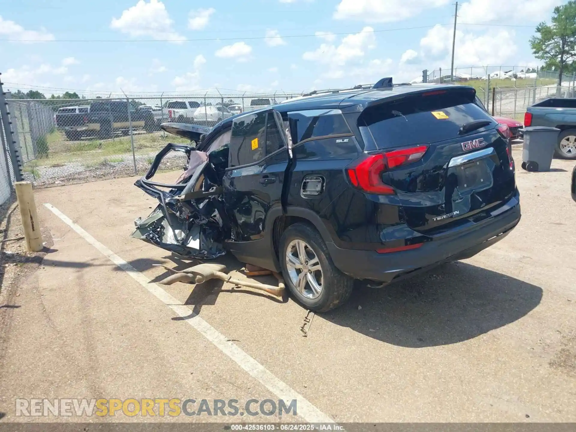 3 Photograph of a damaged car 3GKALMEV7ML322963 GMC TERRAIN 2021