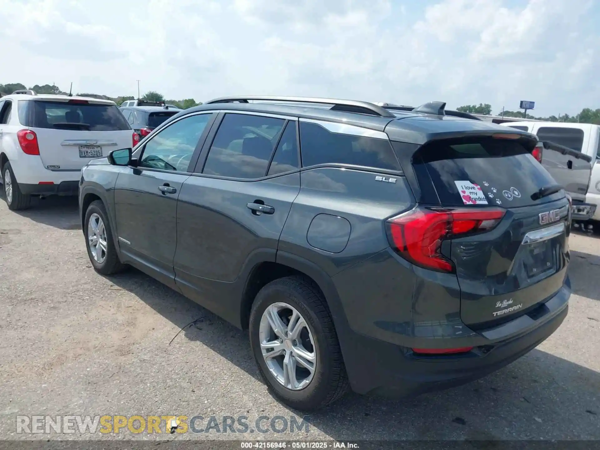 3 Photograph of a damaged car 3GKALMEV7ML376148 GMC TERRAIN 2021