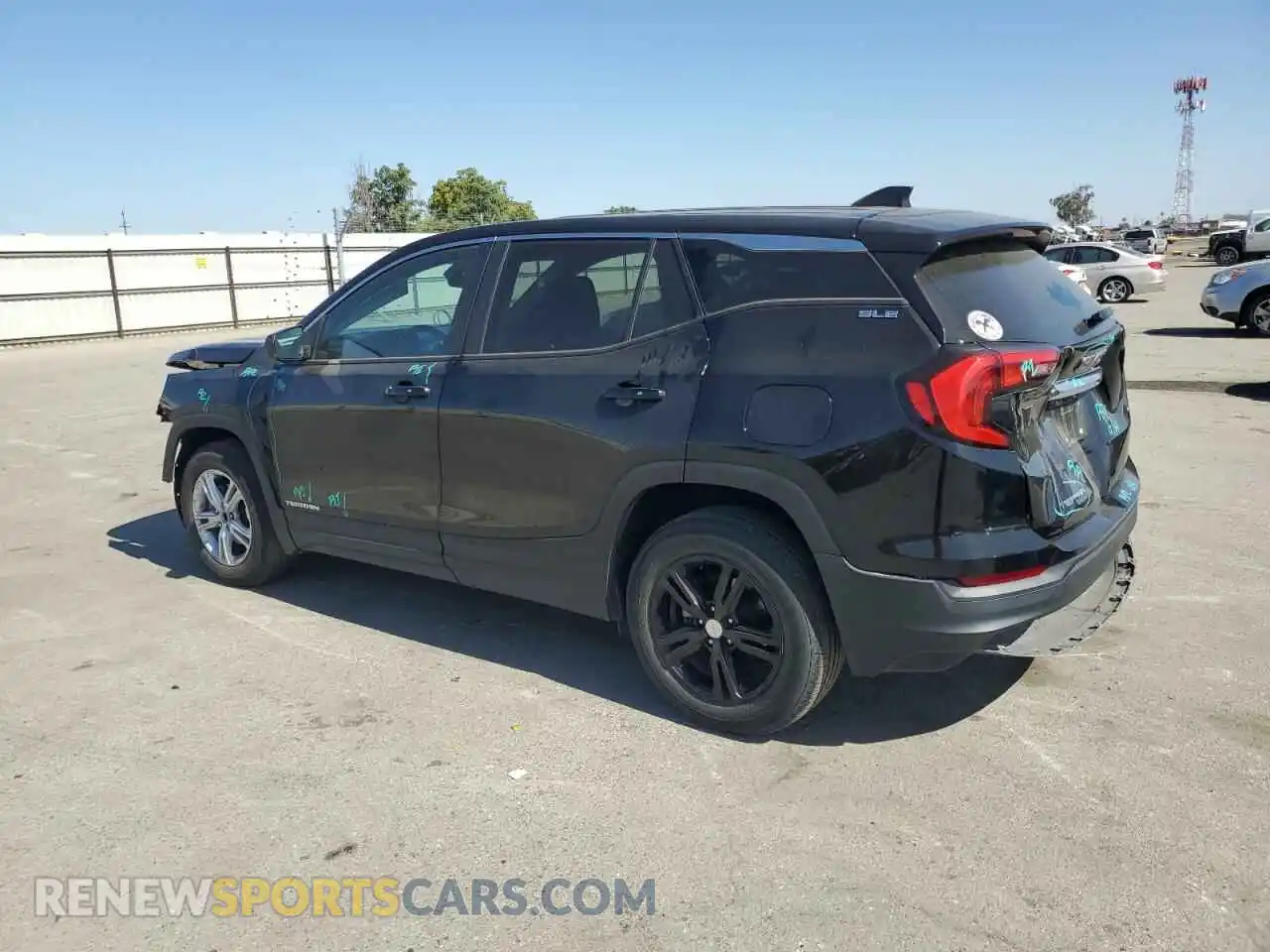 2 Photograph of a damaged car 3GKALMEV7ML396299 GMC TERRAIN 2021