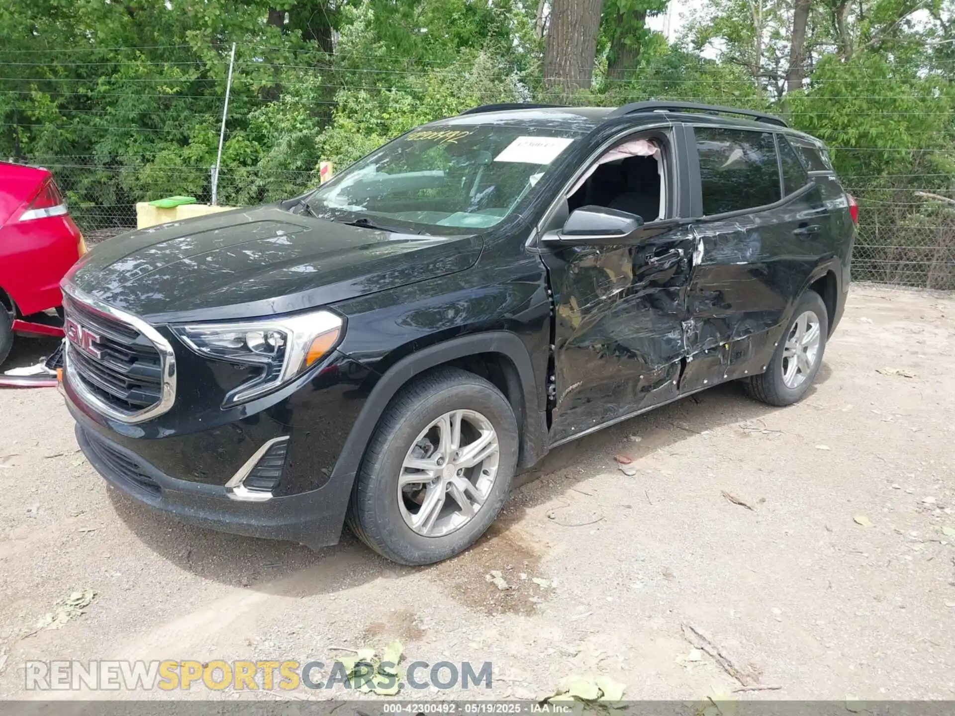 2 Photograph of a damaged car 3GKALMEV7ML399980 GMC TERRAIN 2021
