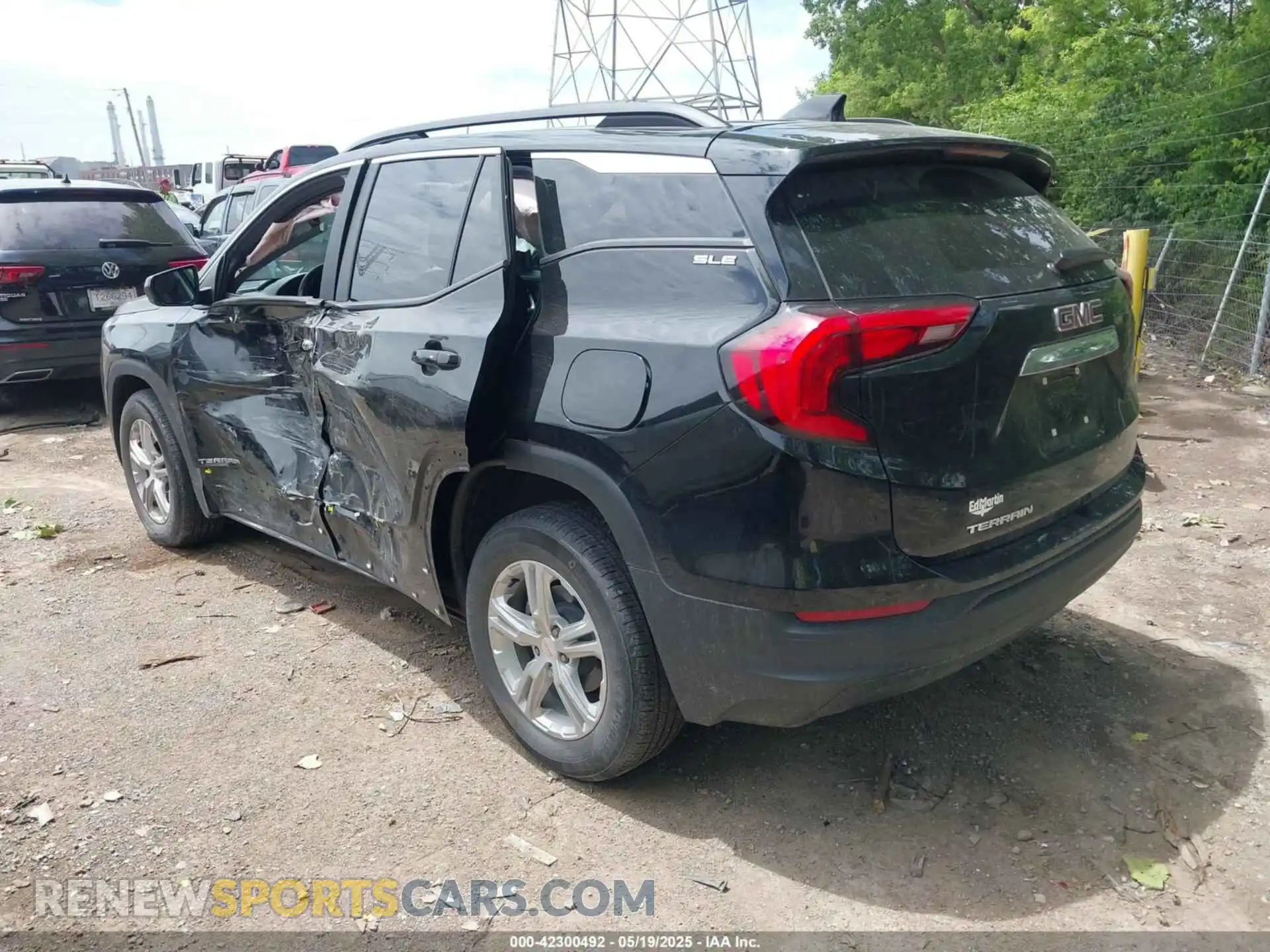 3 Photograph of a damaged car 3GKALMEV7ML399980 GMC TERRAIN 2021