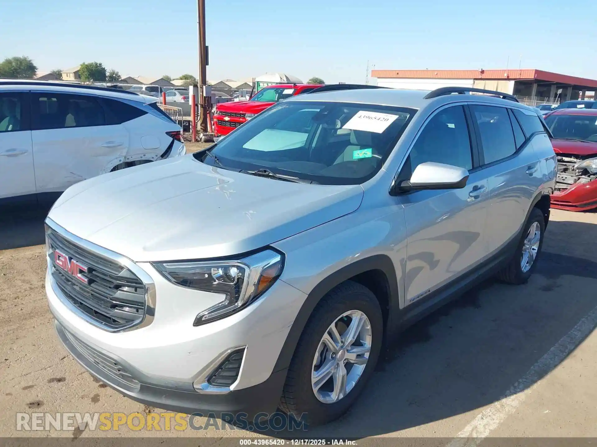 2 Фотография поврежденного автомобиля 3GKALMEV8ML336824 GMC TERRAIN 2021