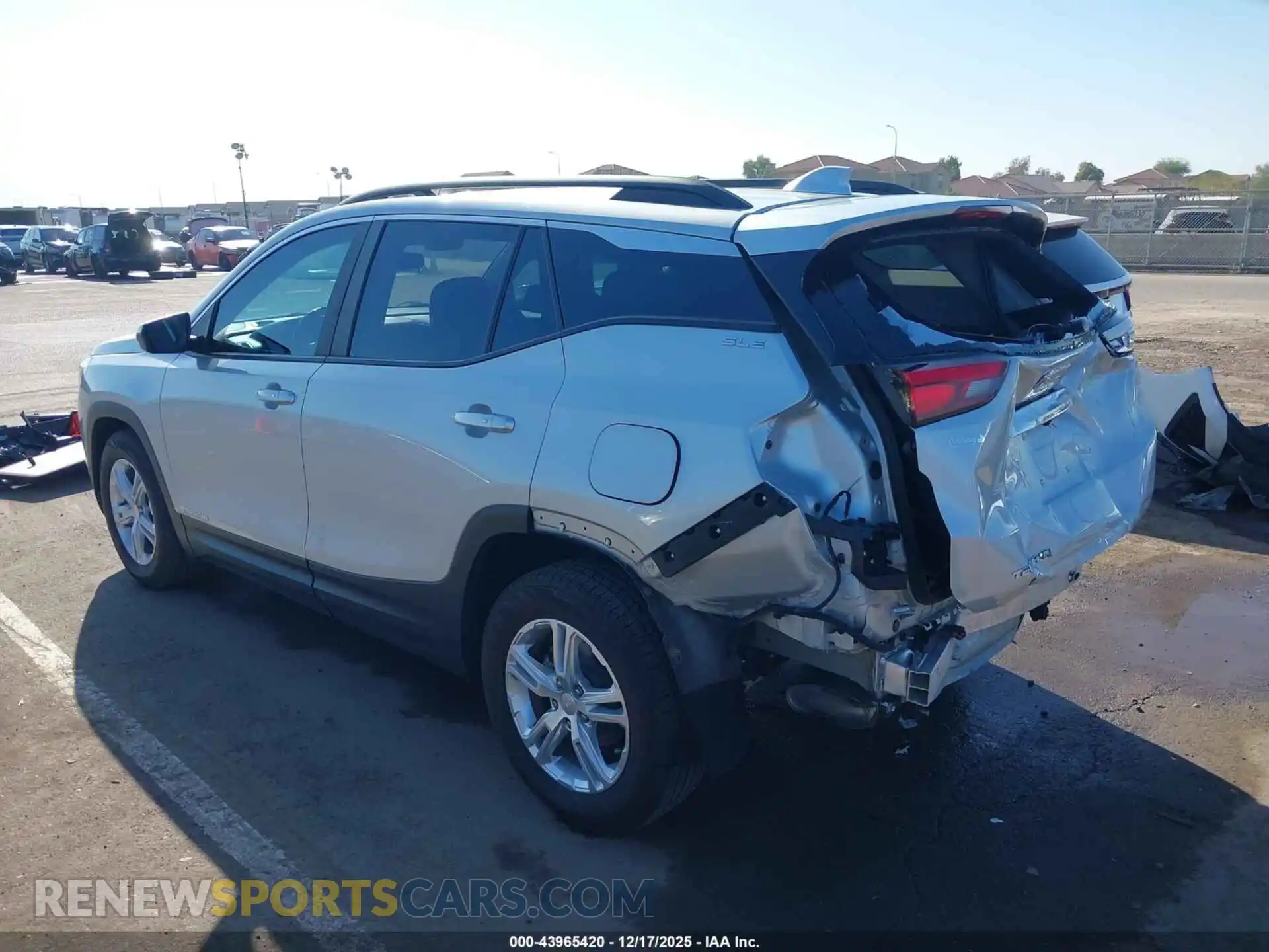 3 Фотография поврежденного автомобиля 3GKALMEV8ML336824 GMC TERRAIN 2021