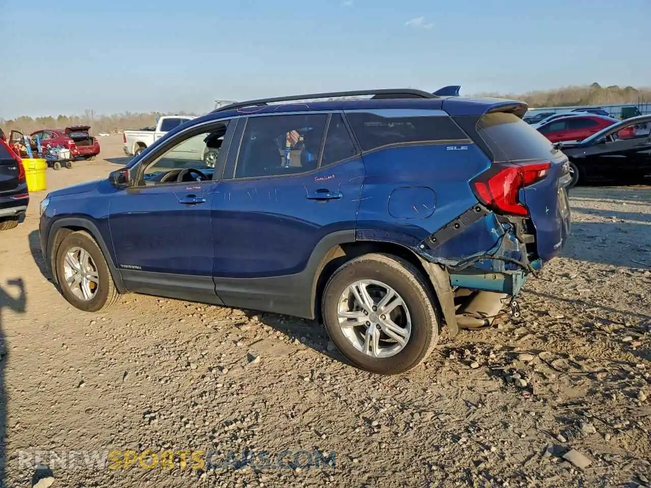 2 Photograph of a damaged car 3GKALMEV9ML364051 GMC TERRAIN 2021