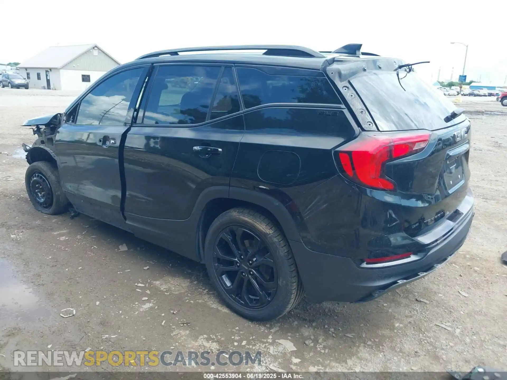 3 Photograph of a damaged car 3GKALMEV9ML395168 GMC TERRAIN 2021