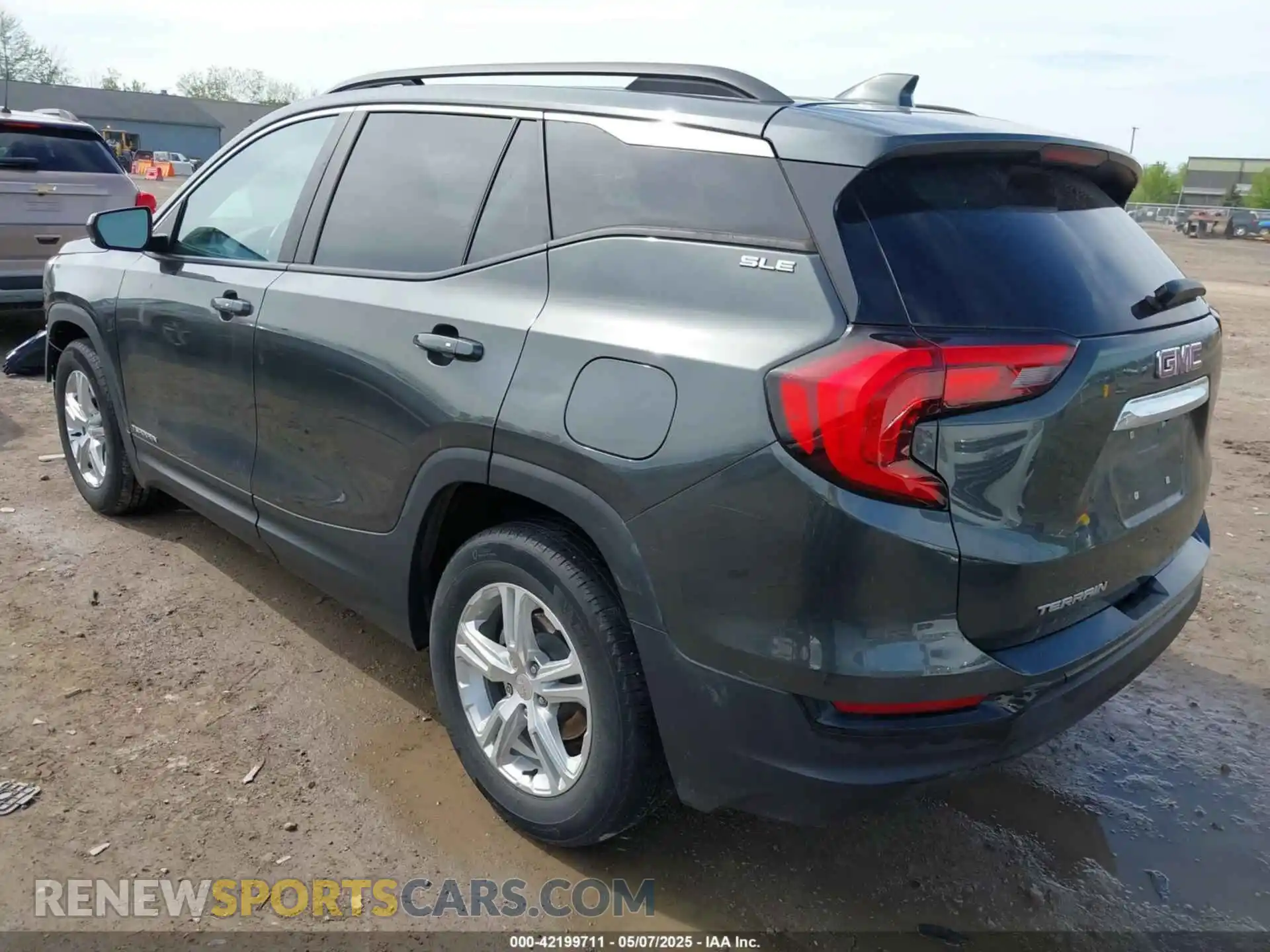 3 Photograph of a damaged car 3GKALMEVXML385622 GMC TERRAIN 2021