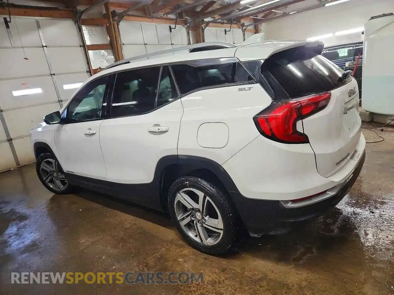 2 Photograph of a damaged car 3GKALPEV1ML333250 GMC TERRAIN 2021