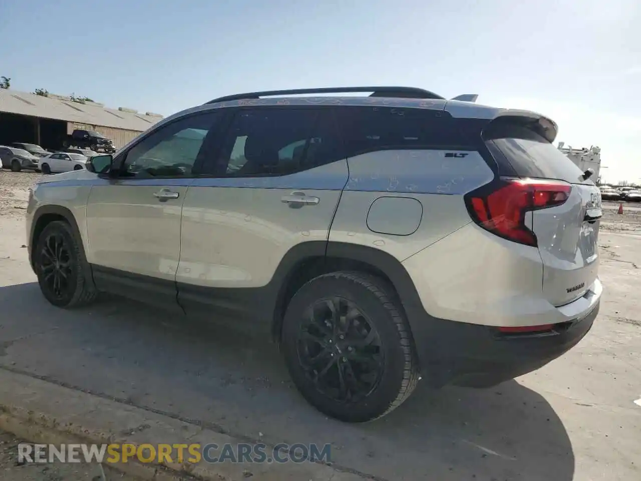 2 Photograph of a damaged car 3GKALPEV3ML363558 GMC TERRAIN 2021