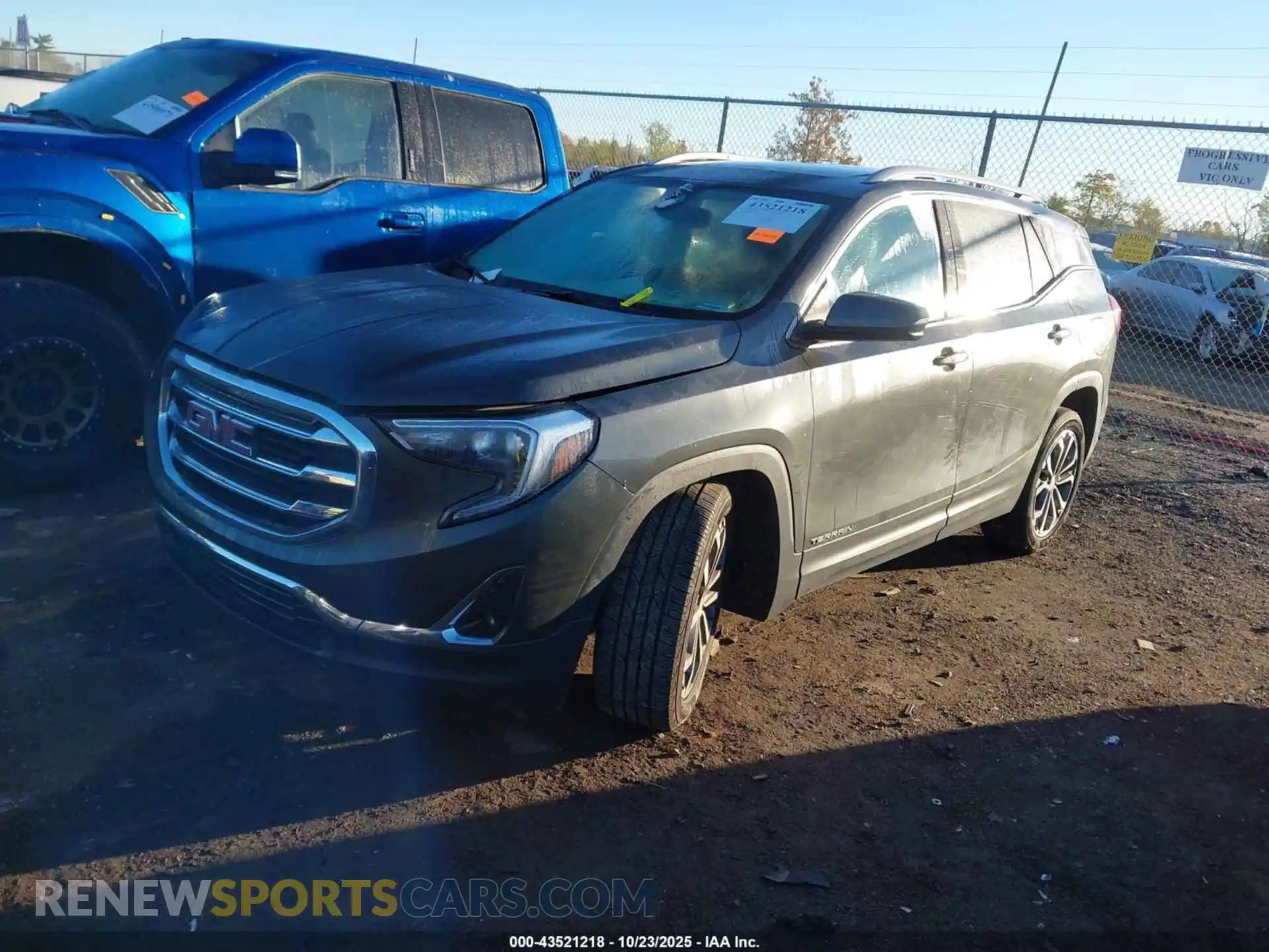 2 Photograph of a damaged car 3GKALPEV6ML390091 GMC TERRAIN 2021