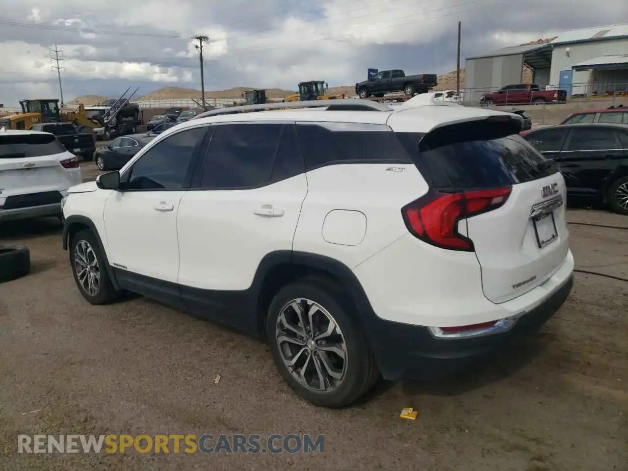 2 Photograph of a damaged car 3GKALPEV7ML308580 GMC TERRAIN 2021