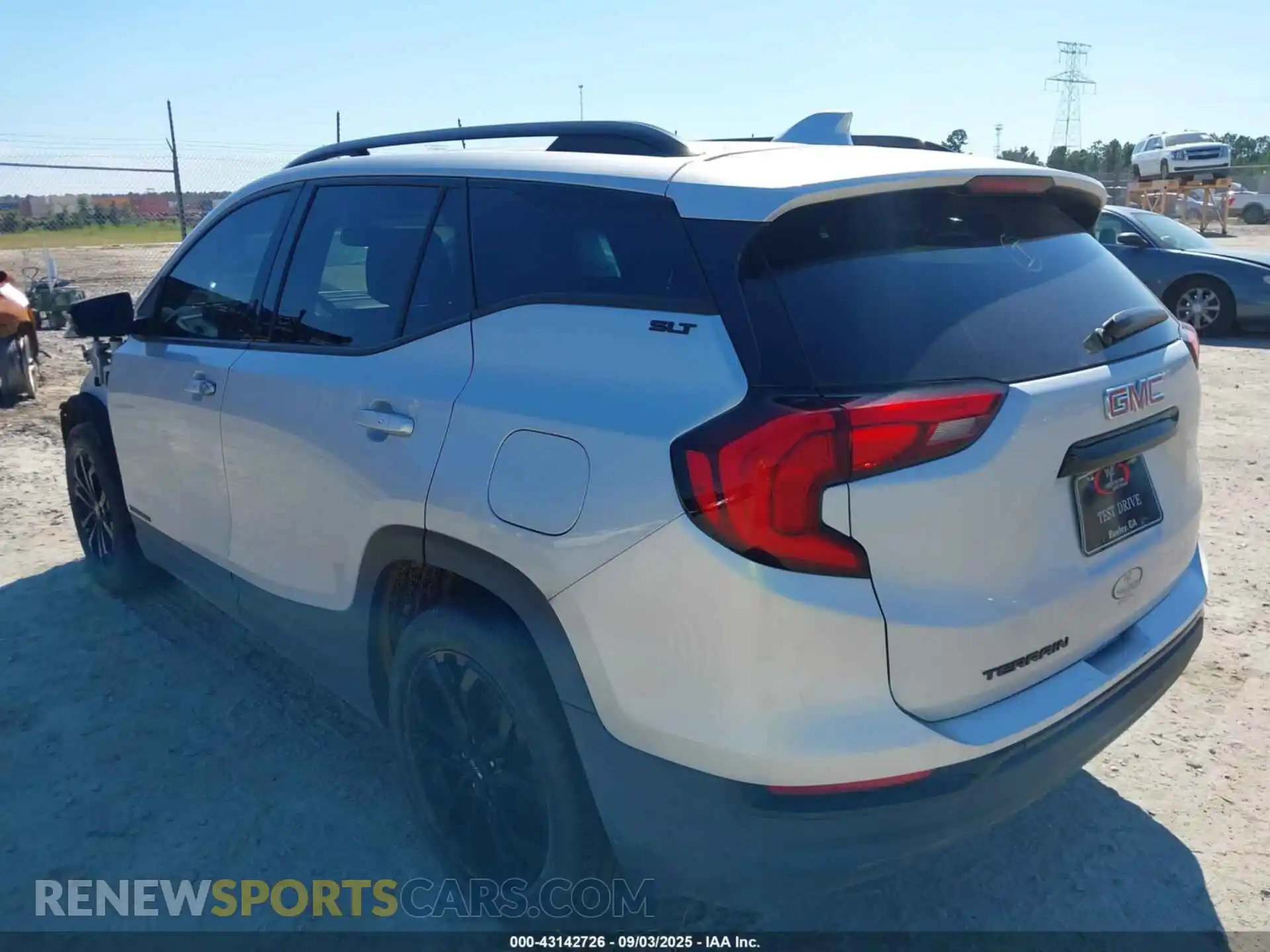 3 Photograph of a damaged car 3GKALPEVXML392751 GMC TERRAIN 2021