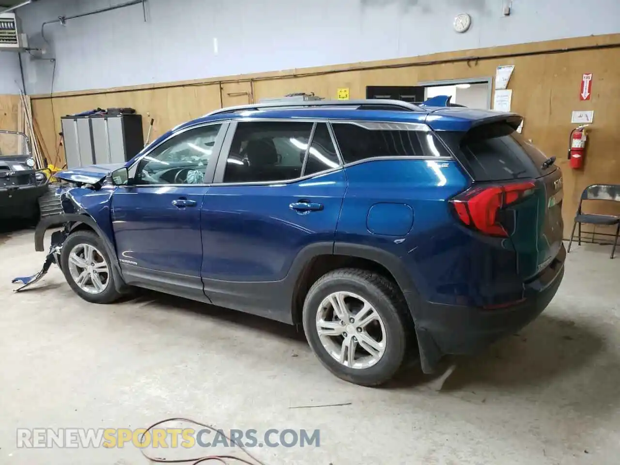 2 Photograph of a damaged car 3GKALTEV6ML387801 GMC TERRAIN 2021