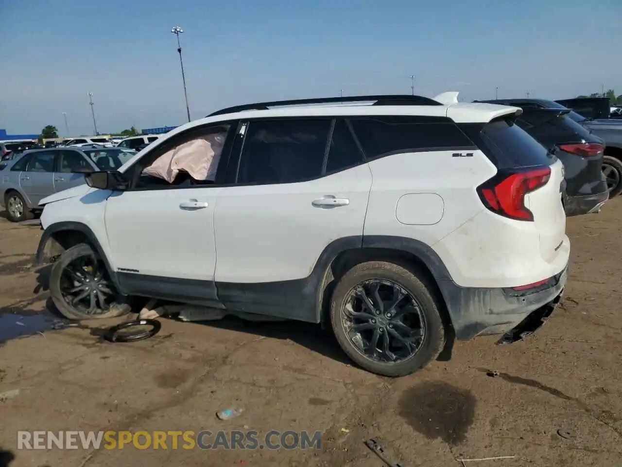 2 Photograph of a damaged car 3GKALTEVXML373948 GMC TERRAIN 2021