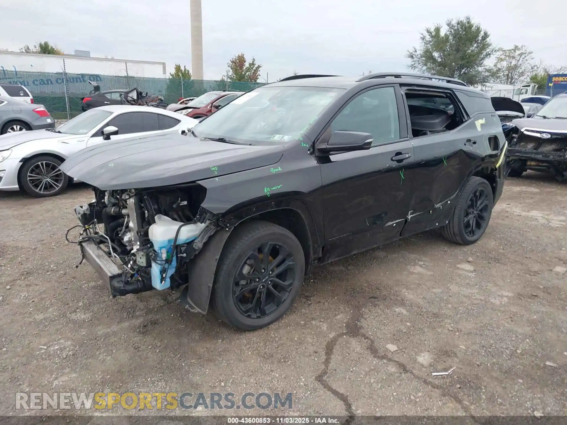 2 Photograph of a damaged car 3GKALTEVXML387753 GMC TERRAIN 2021