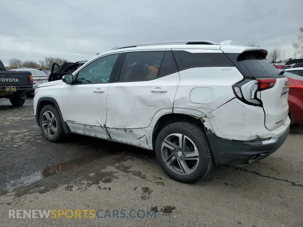 2 Photograph of a damaged car 3GKALVEV1ML314007 GMC TERRAIN 2021