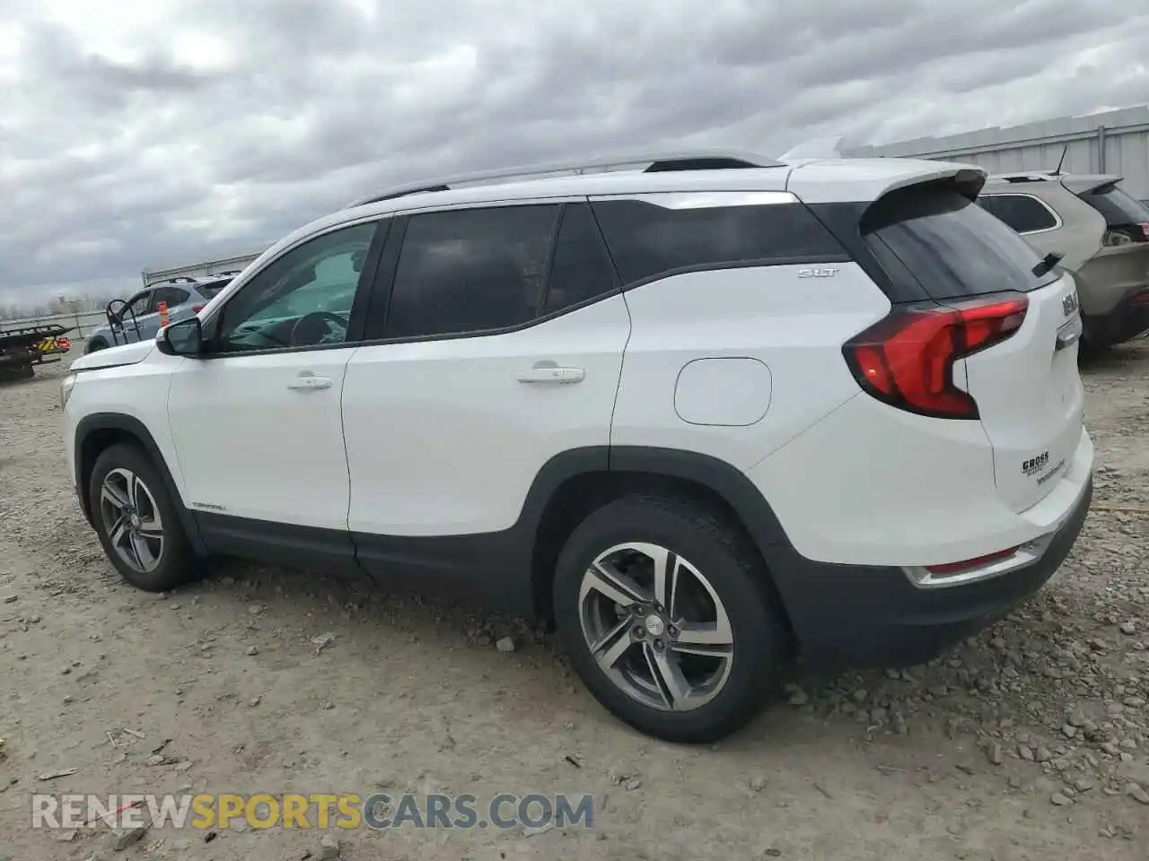 2 Photograph of a damaged car 3GKALVEV2ML305638 GMC TERRAIN 2021