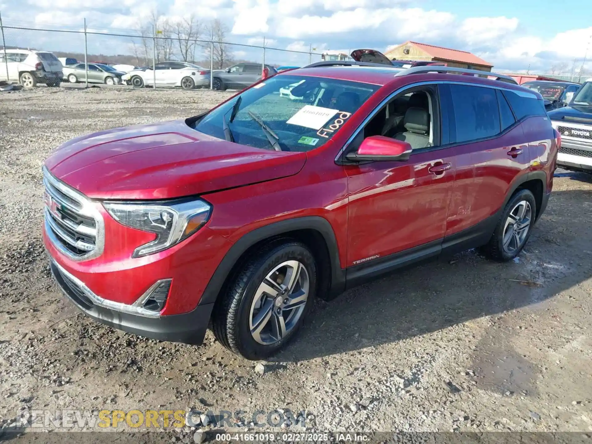 2 Photograph of a damaged car 3GKALVEV2ML322987 GMC TERRAIN 2021