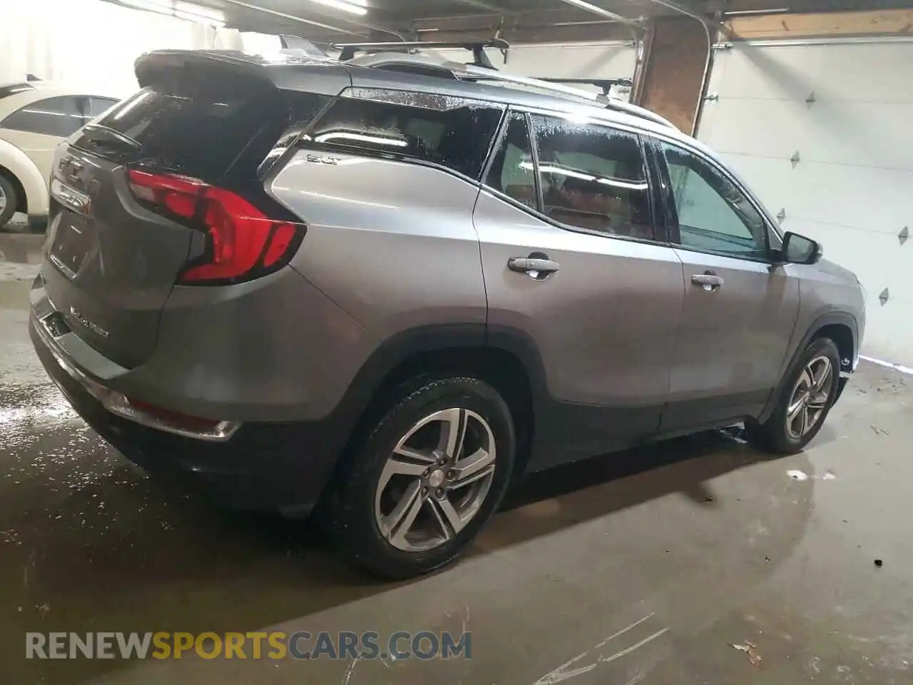 3 Photograph of a damaged car 3GKALVEV2ML345721 GMC TERRAIN 2021