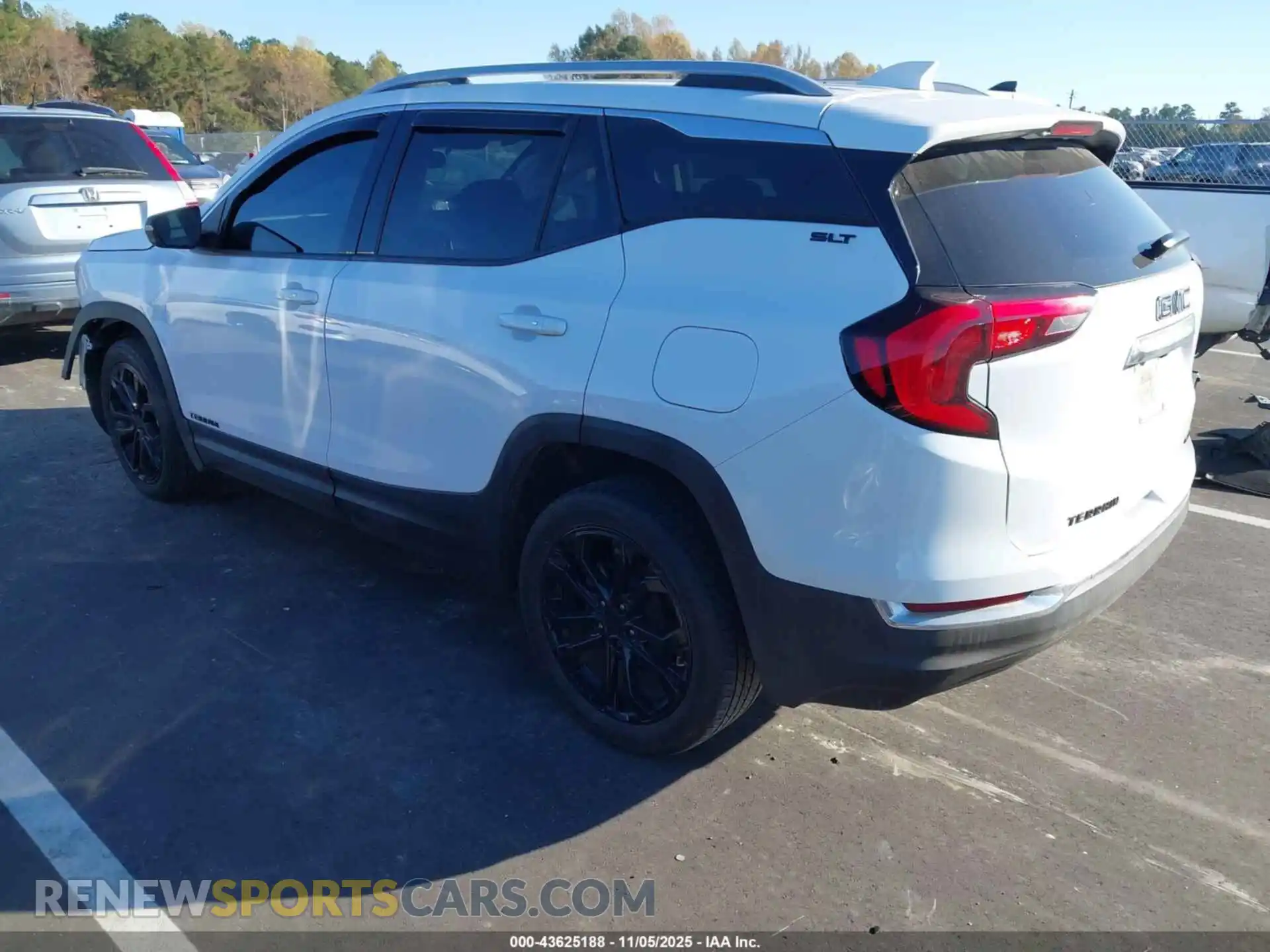3 Photograph of a damaged car 3GKALVEV4ML305964 GMC TERRAIN 2021