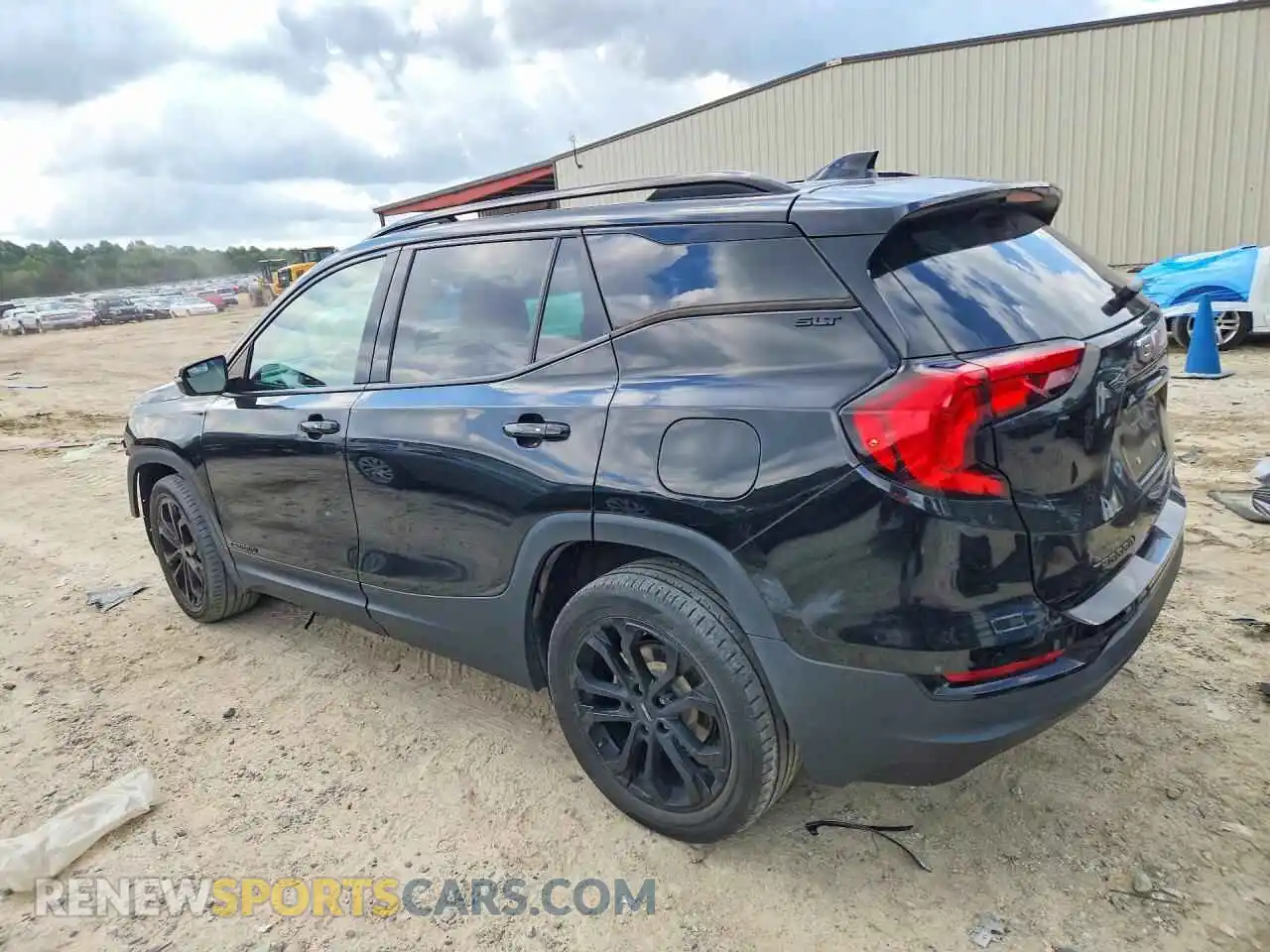 2 Photograph of a damaged car 3GKALVEV5ML400646 GMC TERRAIN 2021