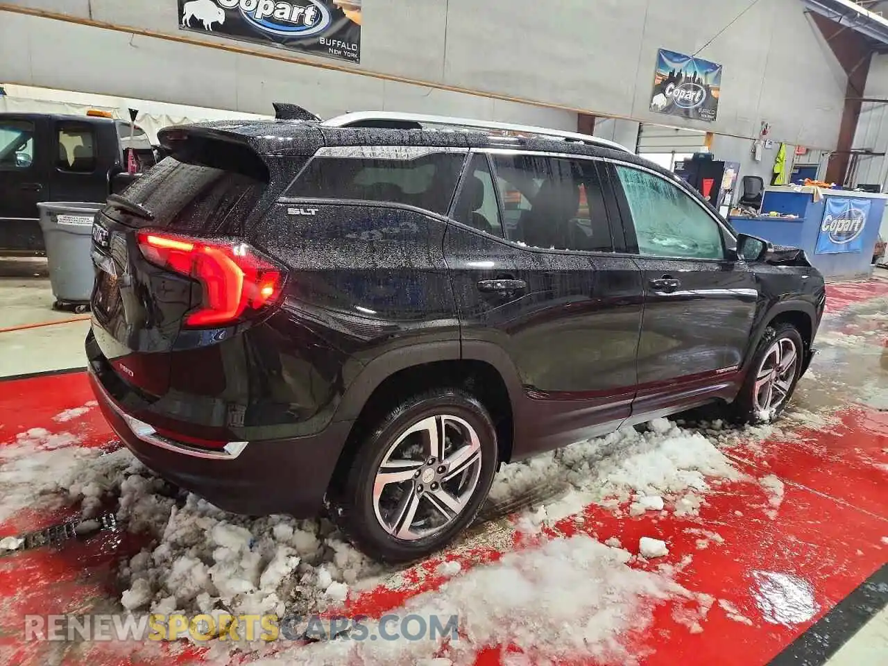 3 Photograph of a damaged car 3GKALVEV6ML381525 GMC TERRAIN 2021