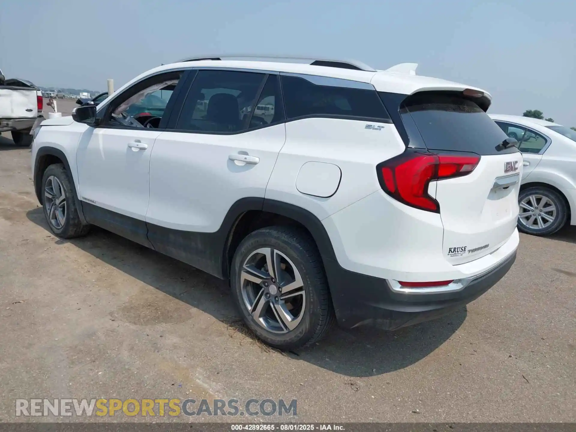 3 Фотография поврежденного автомобиля 3GKALVEV9ML305538 GMC TERRAIN 2021