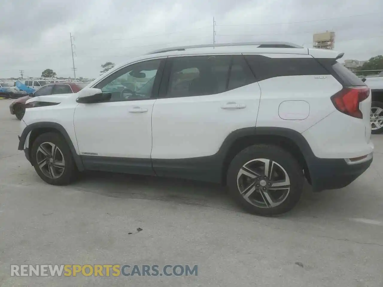 2 Photograph of a damaged car 3GKALVEV9ML333968 GMC TERRAIN 2021