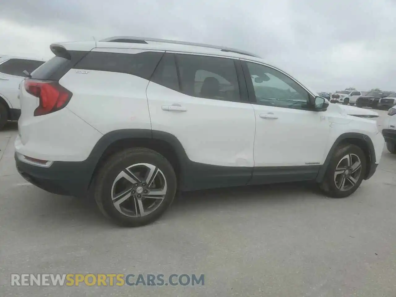 3 Photograph of a damaged car 3GKALVEV9ML333968 GMC TERRAIN 2021