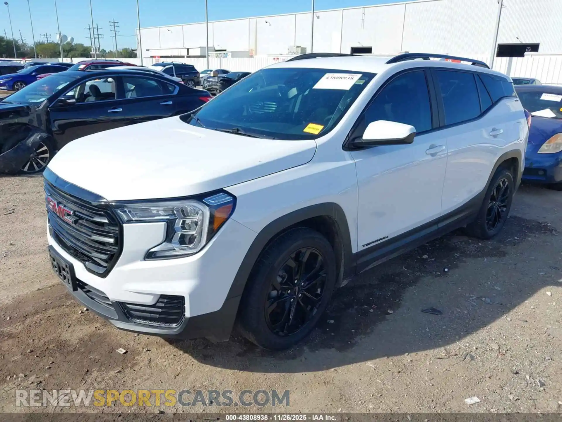 2 Photograph of a damaged car 3GKALMEV0NL239053 GMC TERRAIN 2022