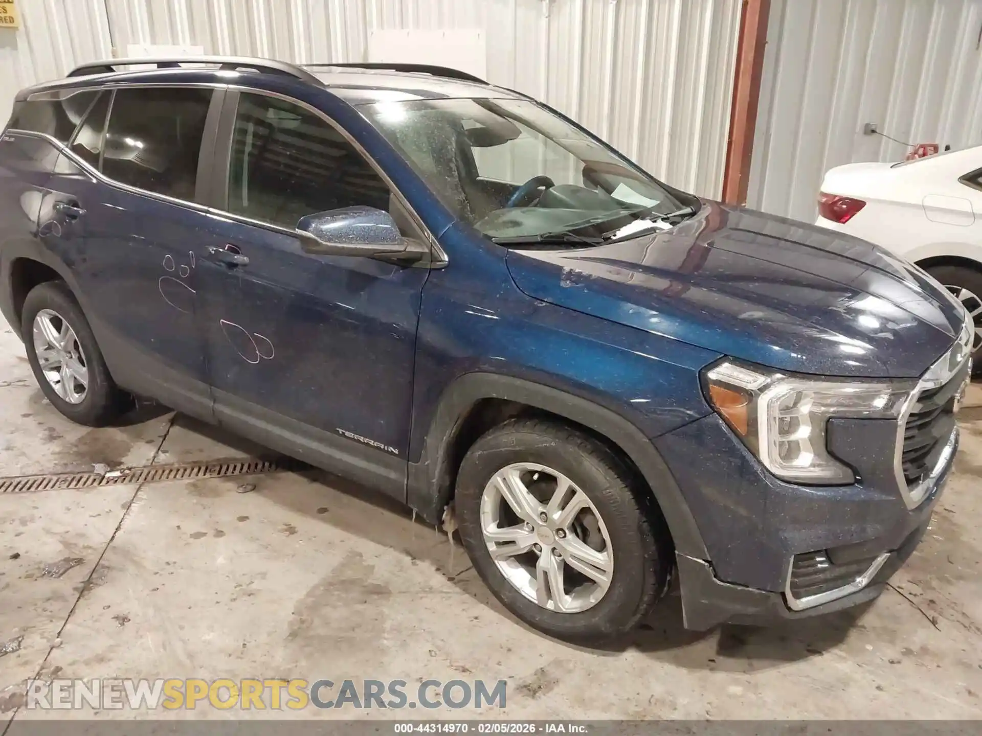 1 Photograph of a damaged car 3GKALMEV2NL217653 GMC TERRAIN 2022