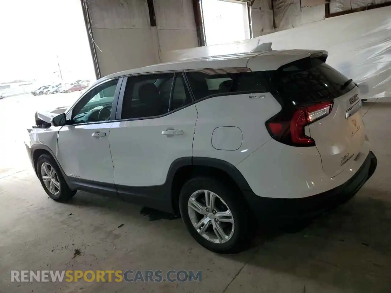 2 Photograph of a damaged car 3GKALMEV3NL144521 GMC TERRAIN 2022