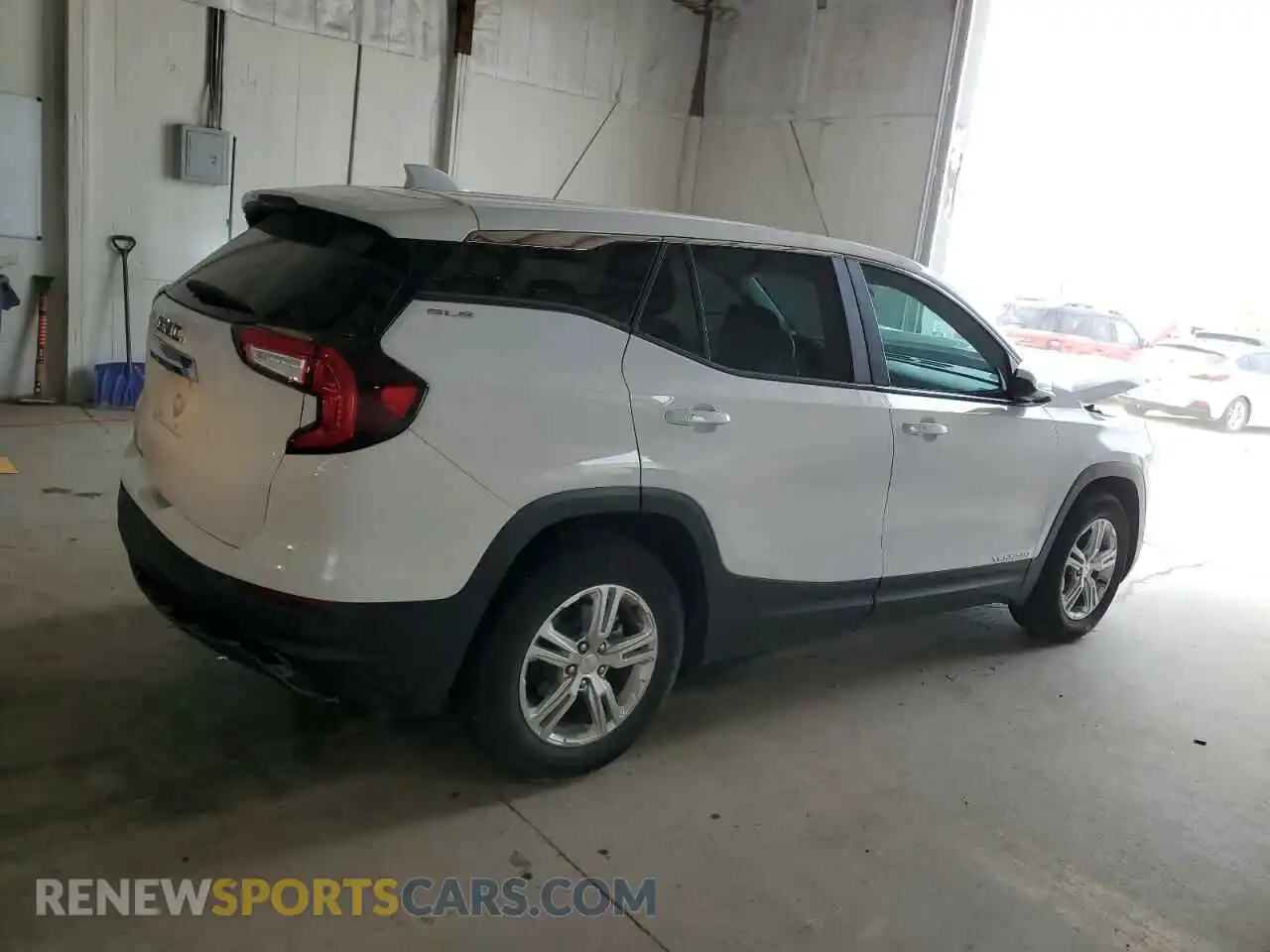 3 Photograph of a damaged car 3GKALMEV3NL144521 GMC TERRAIN 2022
