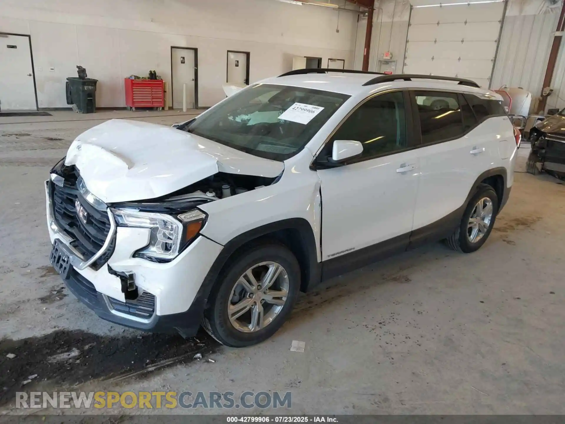 2 Photograph of a damaged car 3GKALMEV3NL211652 GMC TERRAIN 2022
