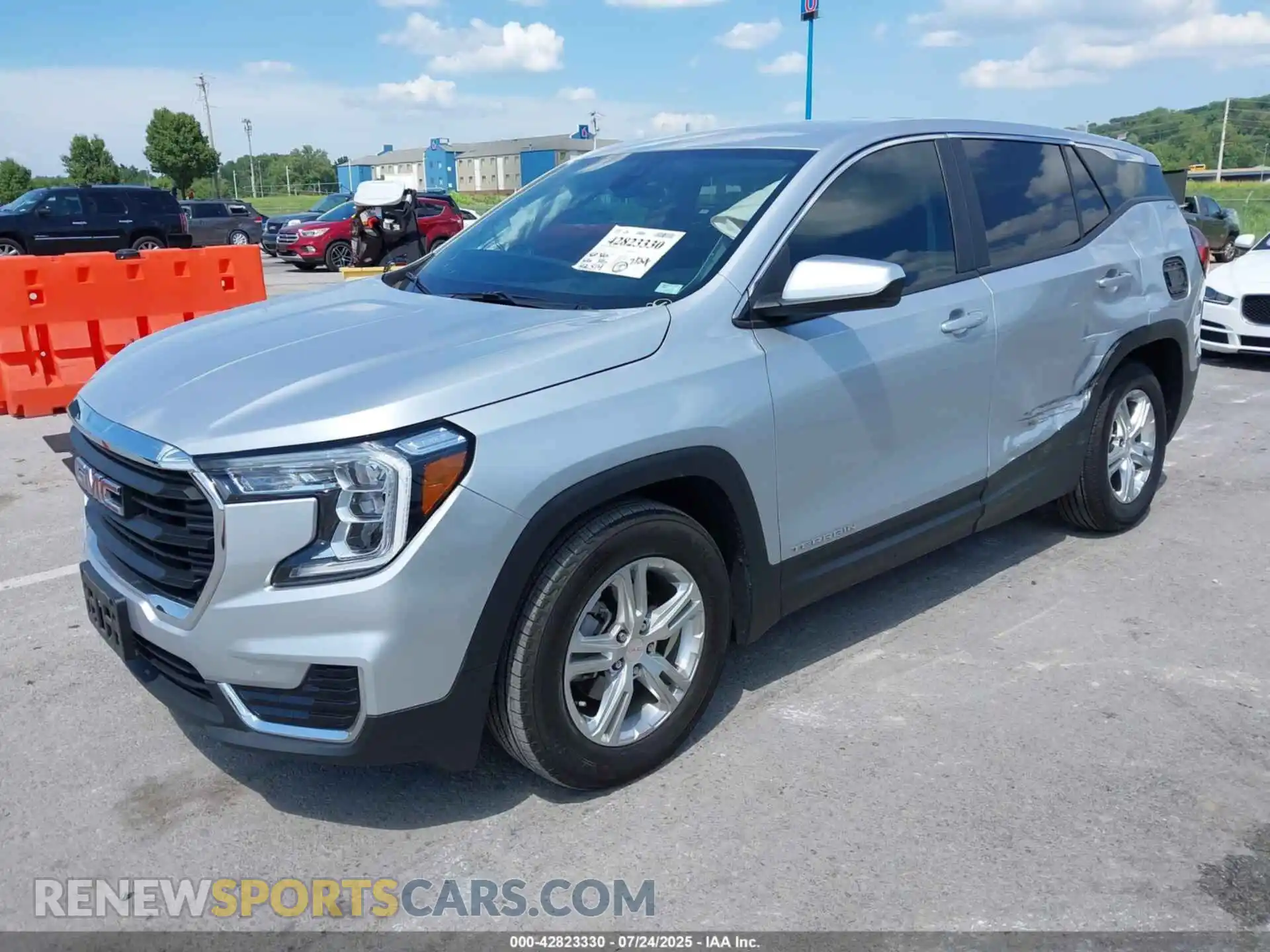 2 Photograph of a damaged car 3GKALMEV5NL169081 GMC TERRAIN 2022