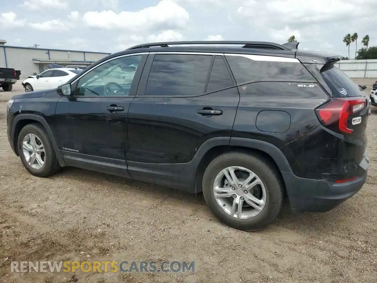 2 Photograph of a damaged car 3GKALMEV5NL269942 GMC TERRAIN 2022