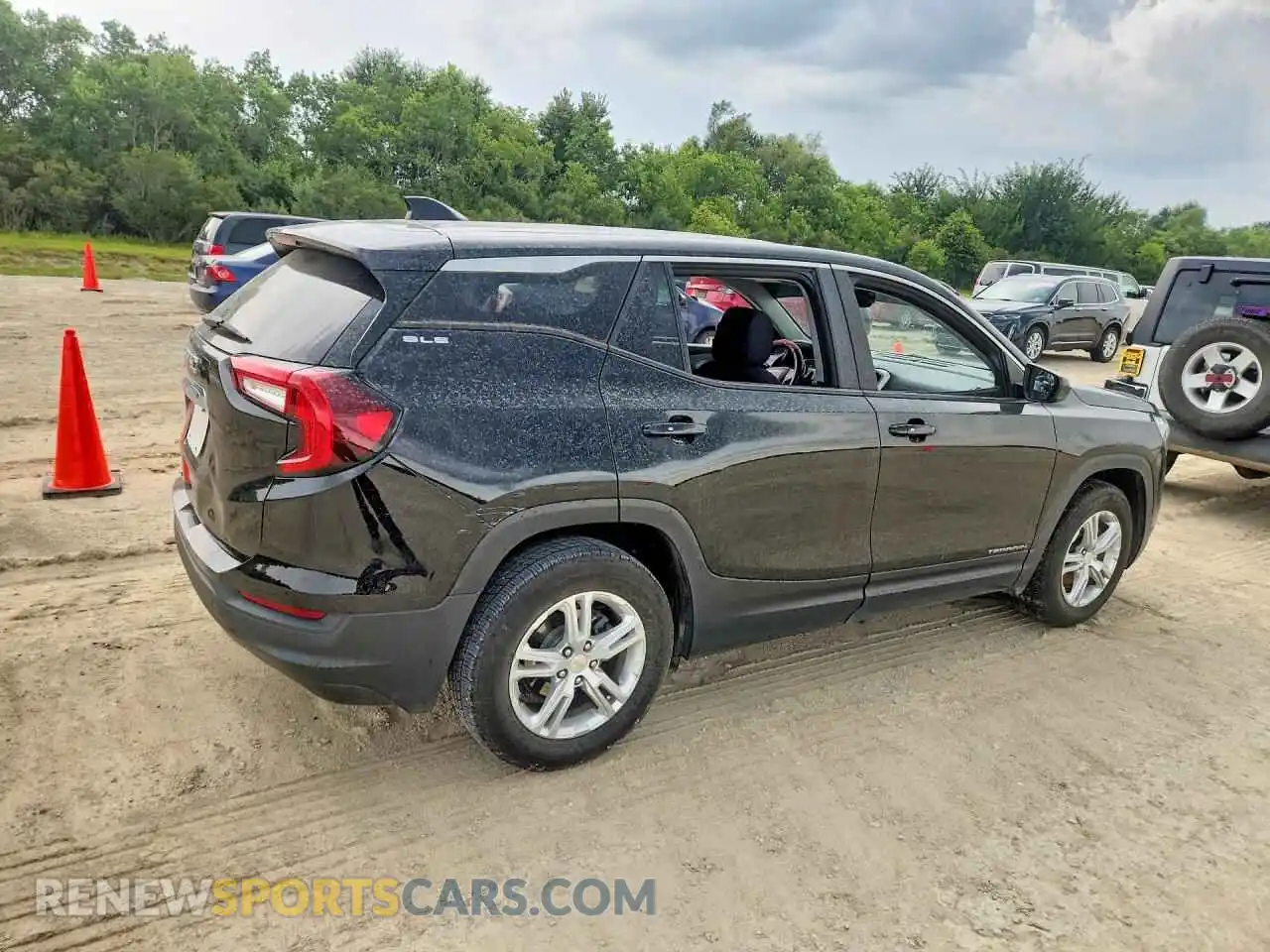 3 Фотография поврежденного автомобиля 3GKALMEV6NL116034 GMC TERRAIN 2022