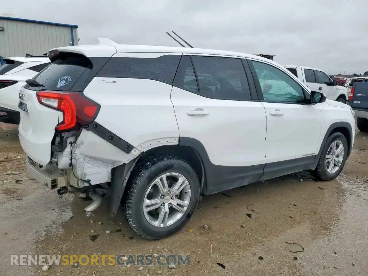 3 Photograph of a damaged car 3GKALMEV6NL122724 GMC TERRAIN 2022
