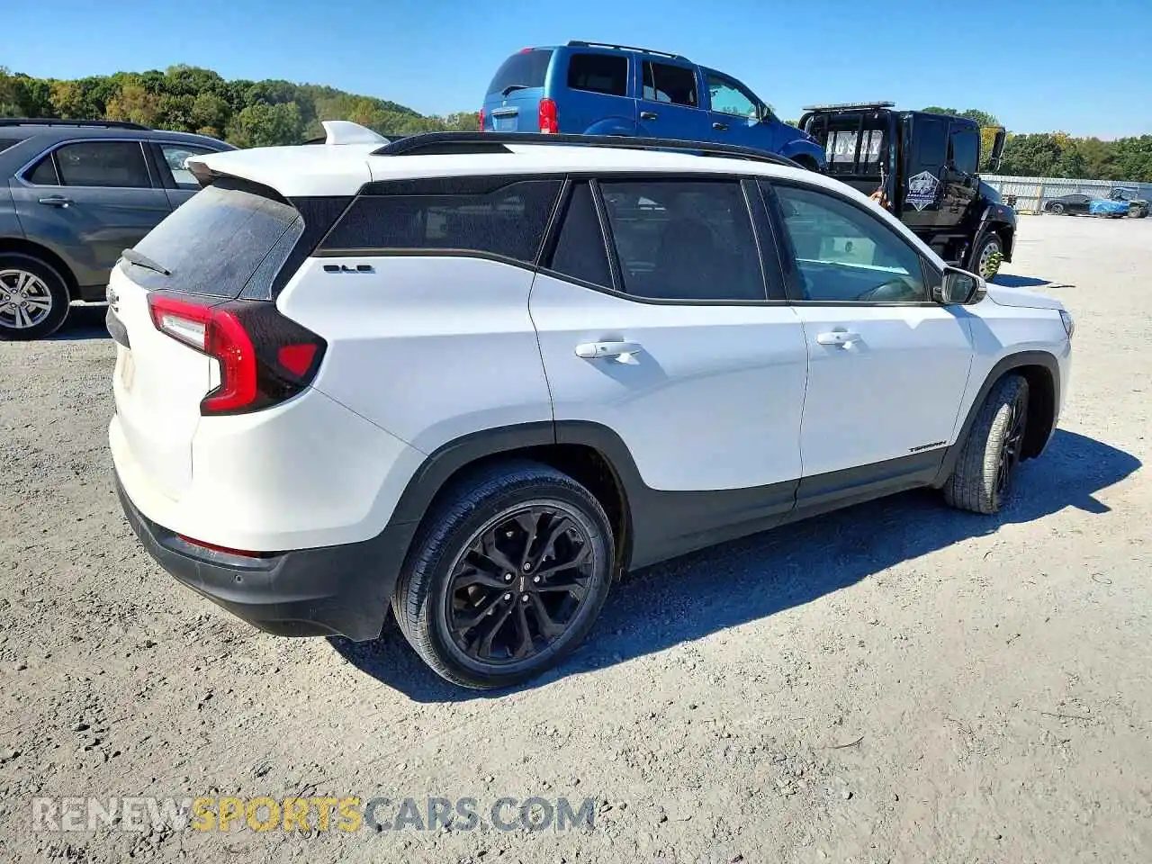 3 Photograph of a damaged car 3GKALMEV6NL203769 GMC TERRAIN 2022