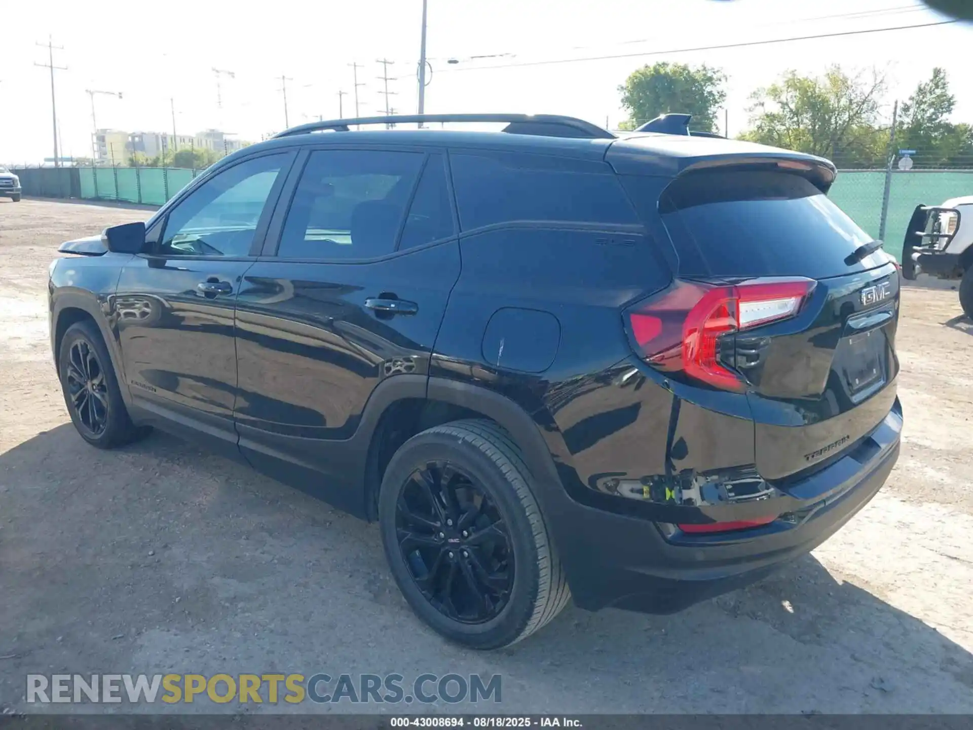 3 Photograph of a damaged car 3GKALMEV7NL180258 GMC TERRAIN 2022